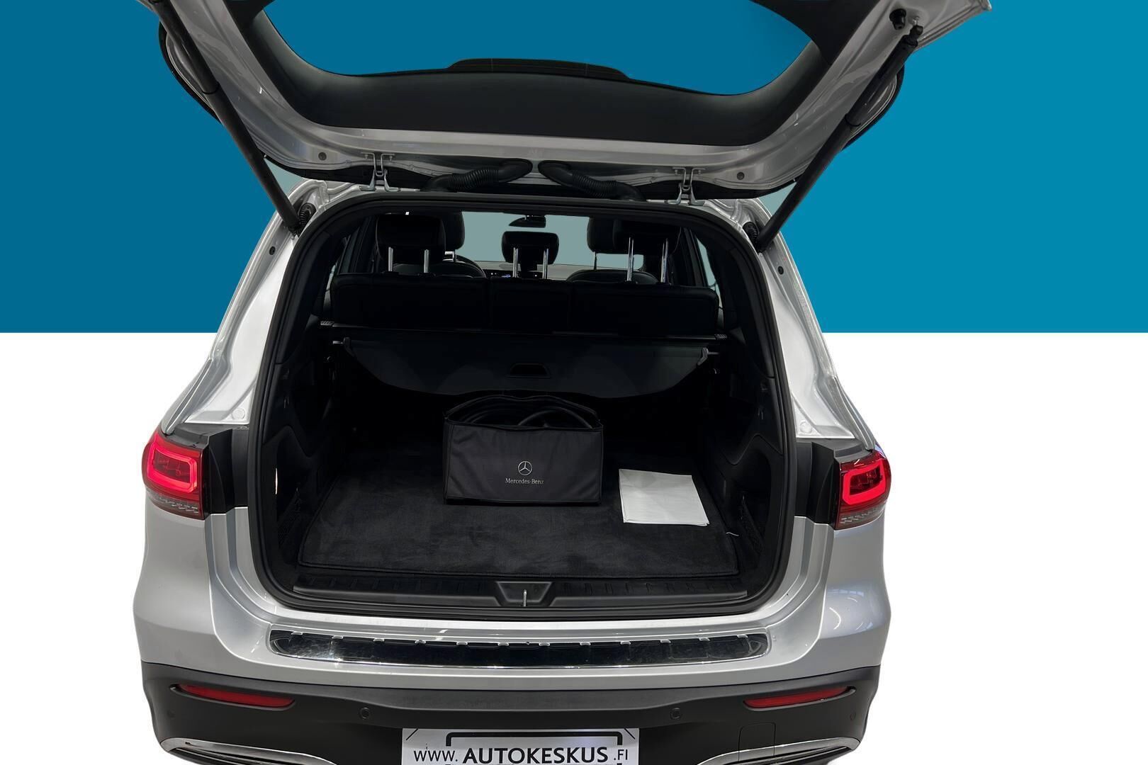 MERCEDES-BENZ EQB iso kuva 7