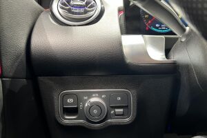 MERCEDES-BENZ EQB esikatselu 29