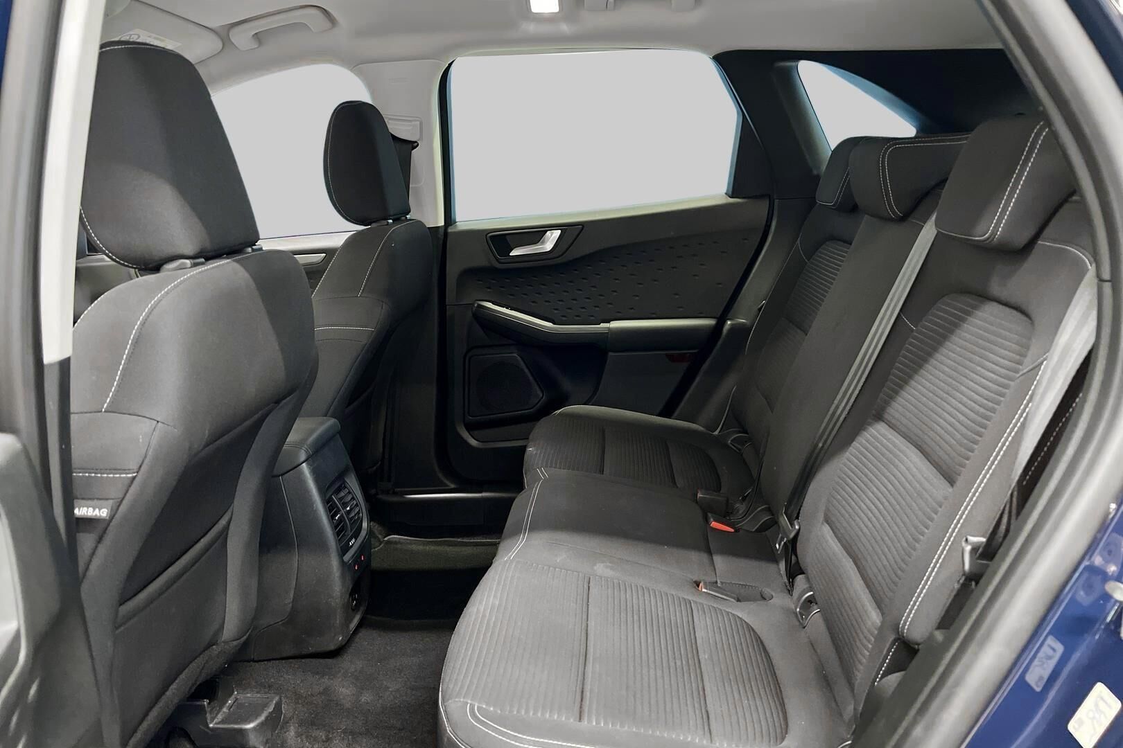 FORD KUGA iso kuva 10