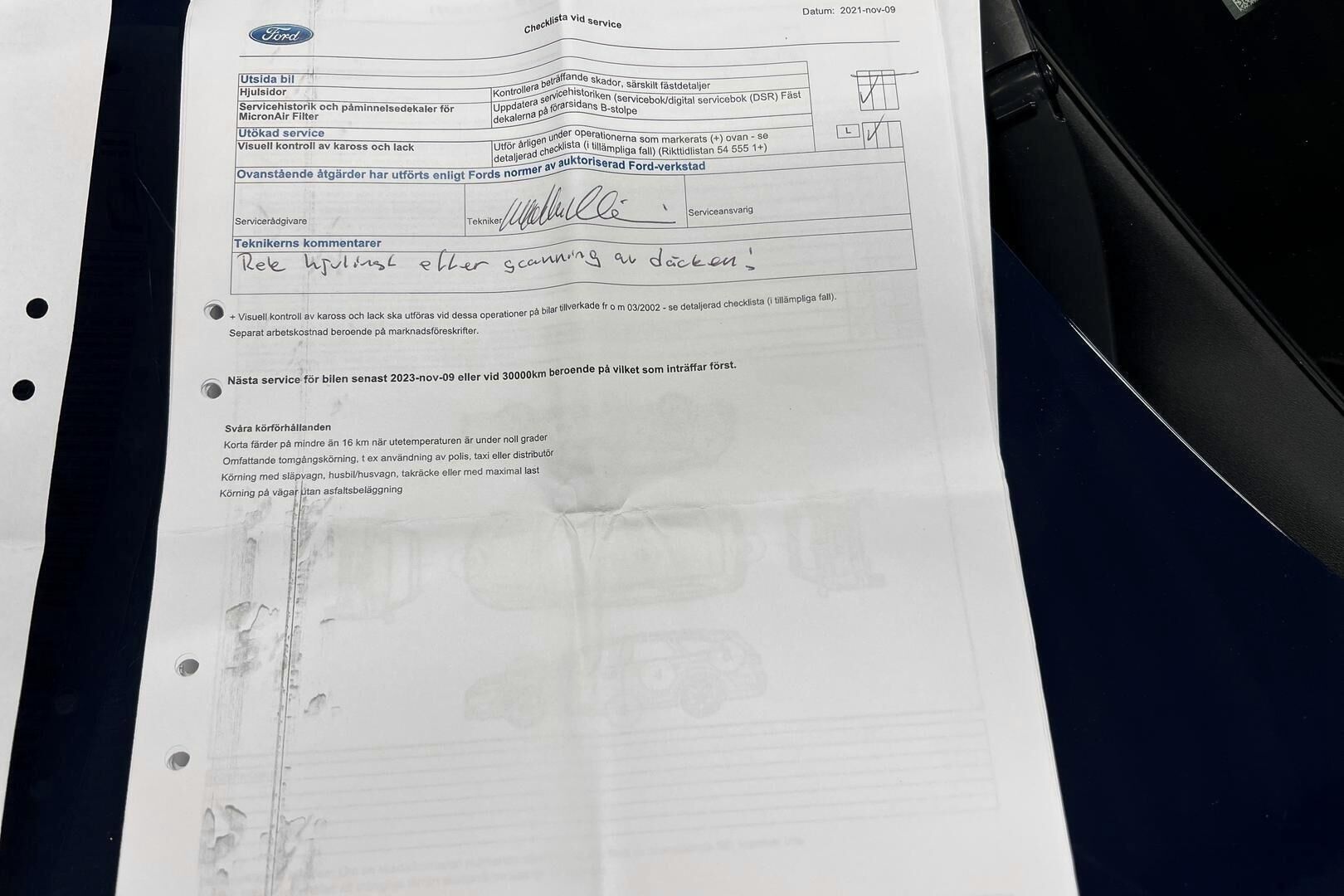FORD KUGA iso kuva 33