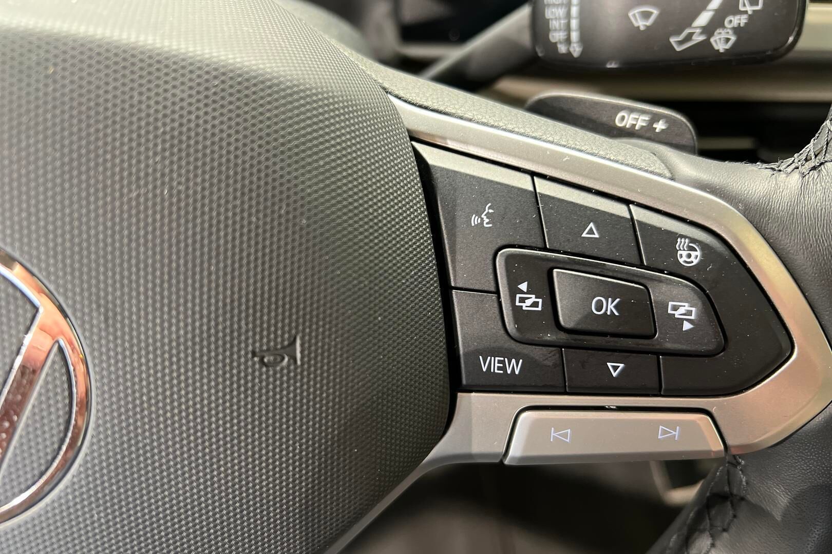 VOLKSWAGEN MULTIVAN iso kuva 18