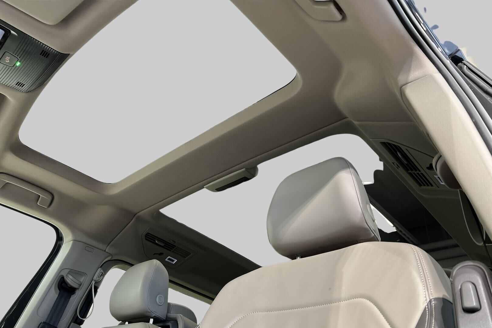 VOLKSWAGEN MULTIVAN iso kuva 22