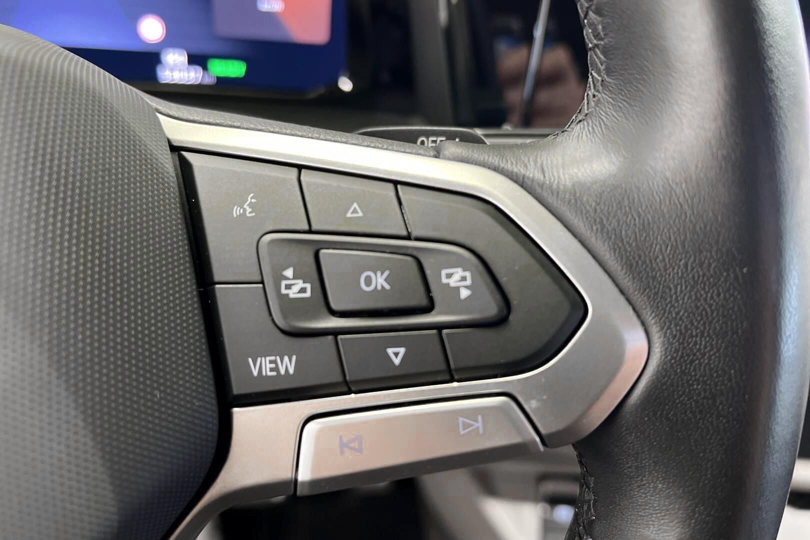 VOLKSWAGEN MULTIVAN iso kuva 21