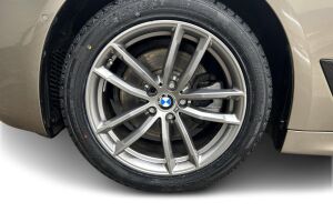 BMW 5-SARJA esikatselu 10