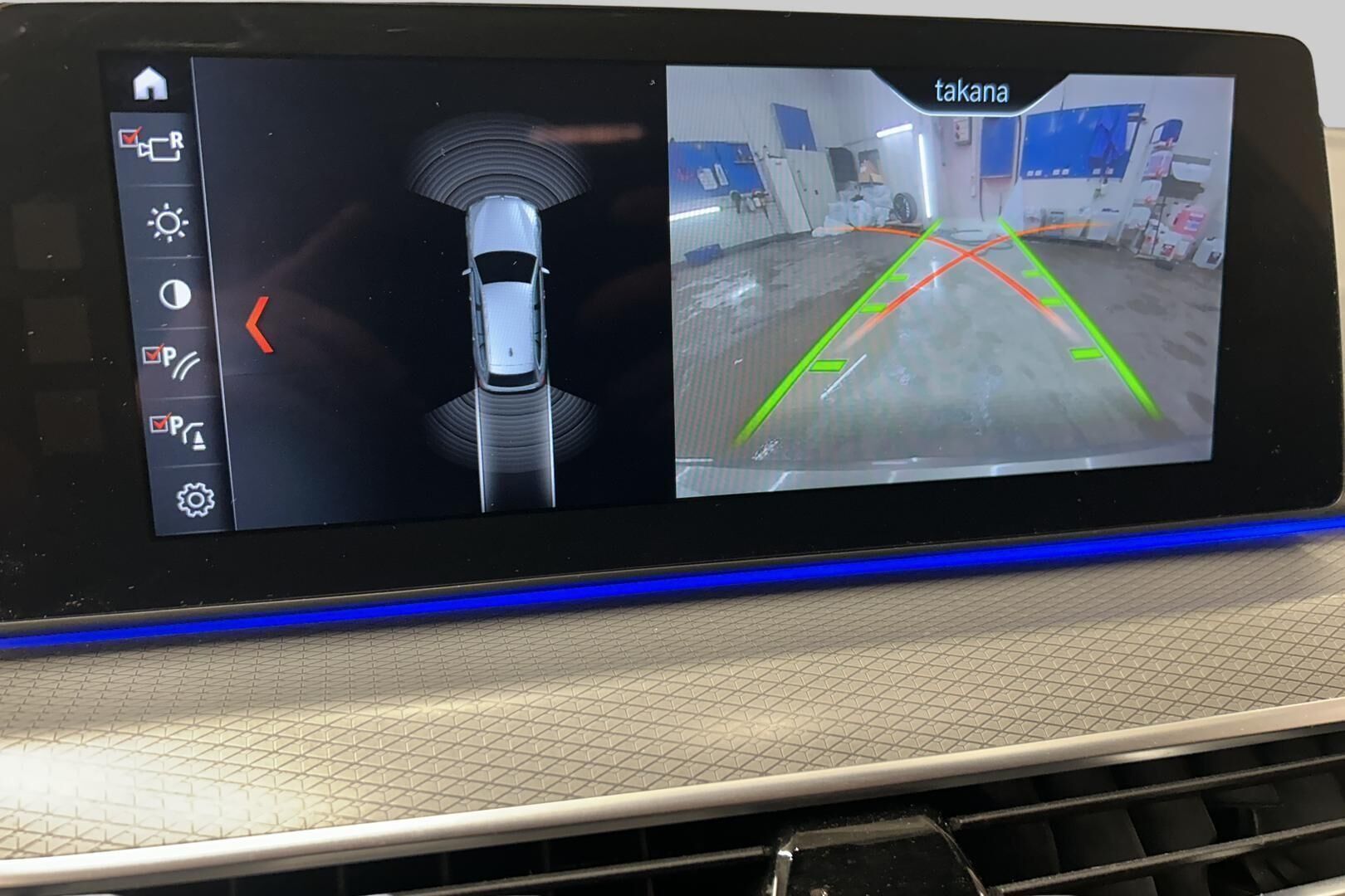 BMW 5-SARJA iso kuva 14
