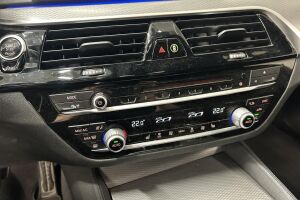 BMW 5-SARJA esikatselu 16