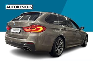 BMW 5-SARJA esikatselu 4