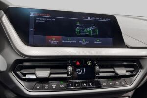 BMW 1-SARJA esikatselu 11