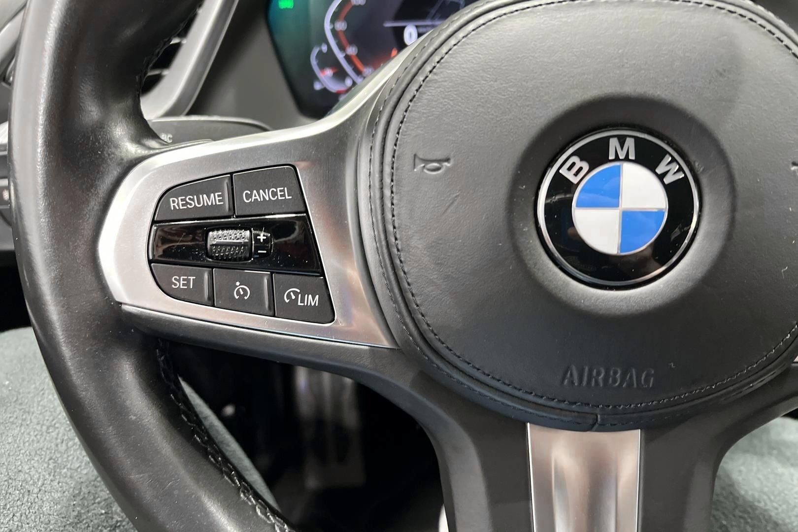 BMW 1-SARJA iso kuva 16