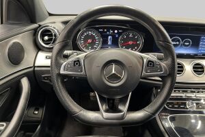 MERCEDES-BENZ E esikatselu 11