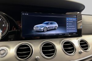 MERCEDES-BENZ E esikatselu 16