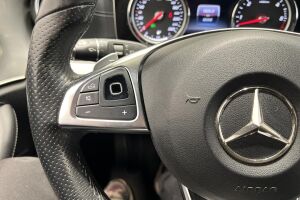 MERCEDES-BENZ E esikatselu 25