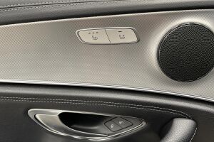 MERCEDES-BENZ E esikatselu 29