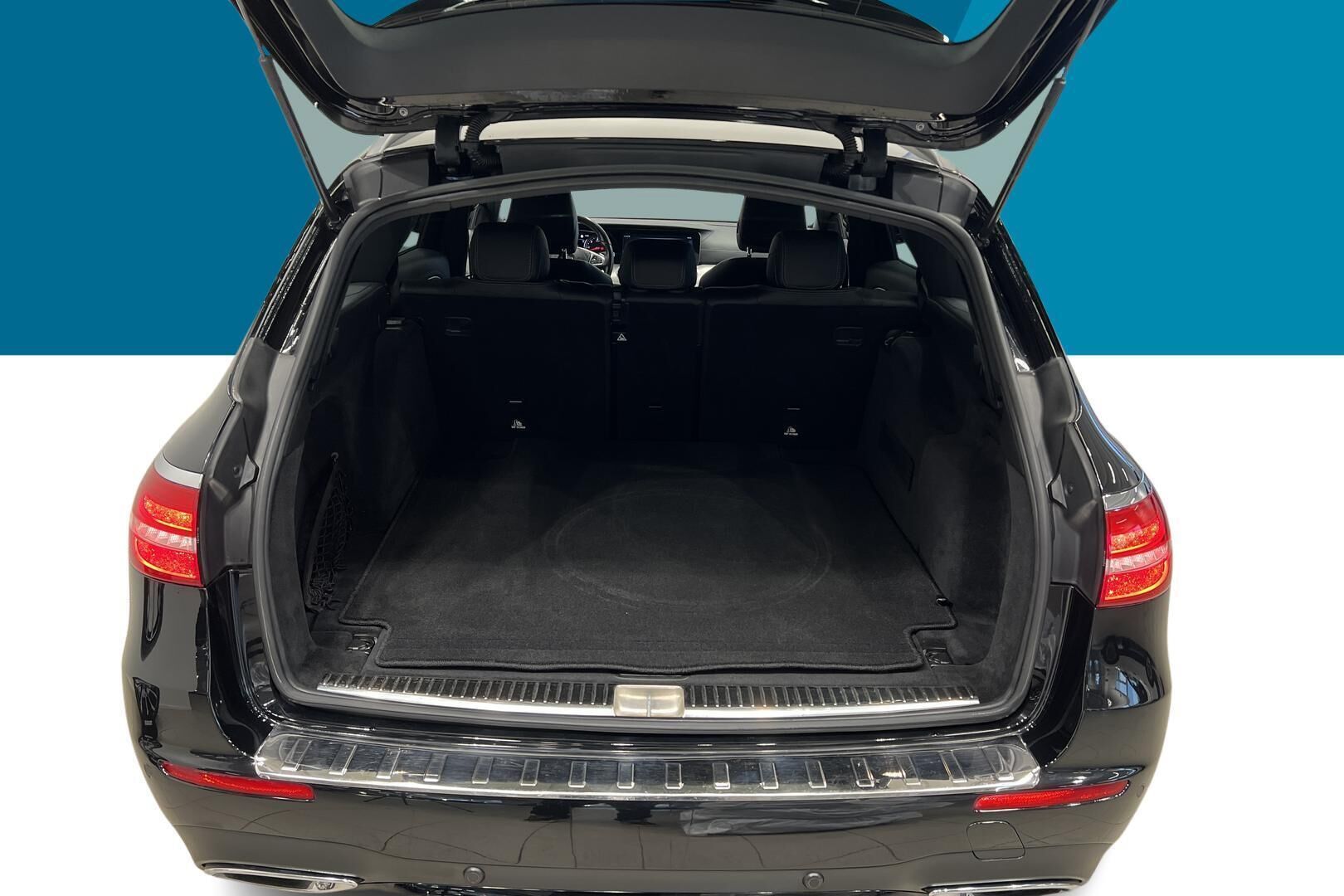 MERCEDES-BENZ E iso kuva 6