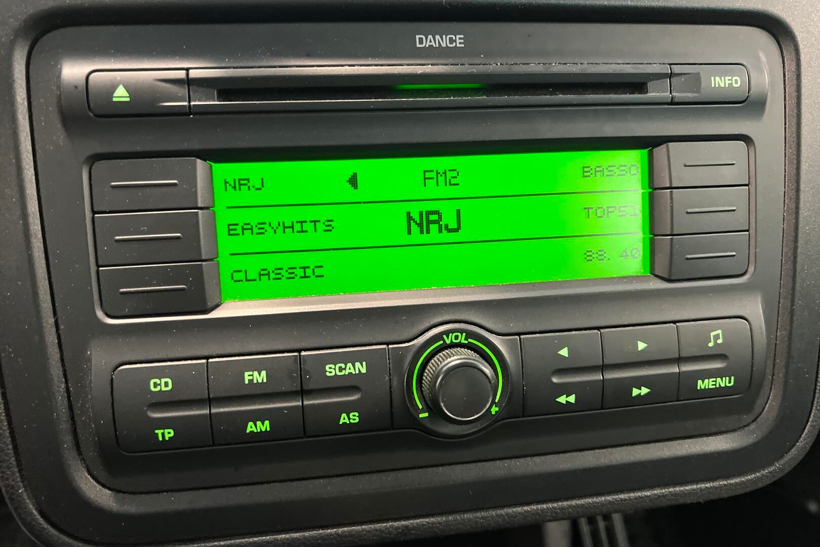 Skoda Roomster iso kuva 14