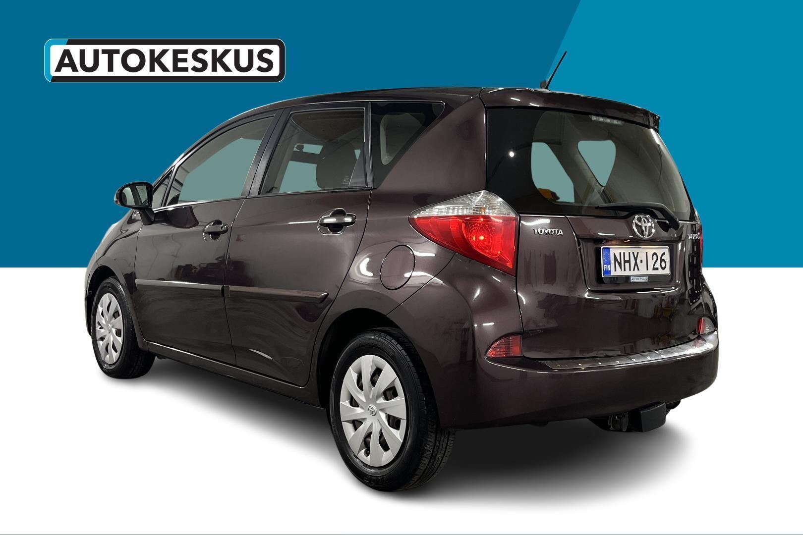 Toyota Verso-S iso kuva 6