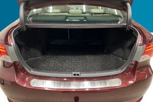 Toyota Avensis esikatselu 10