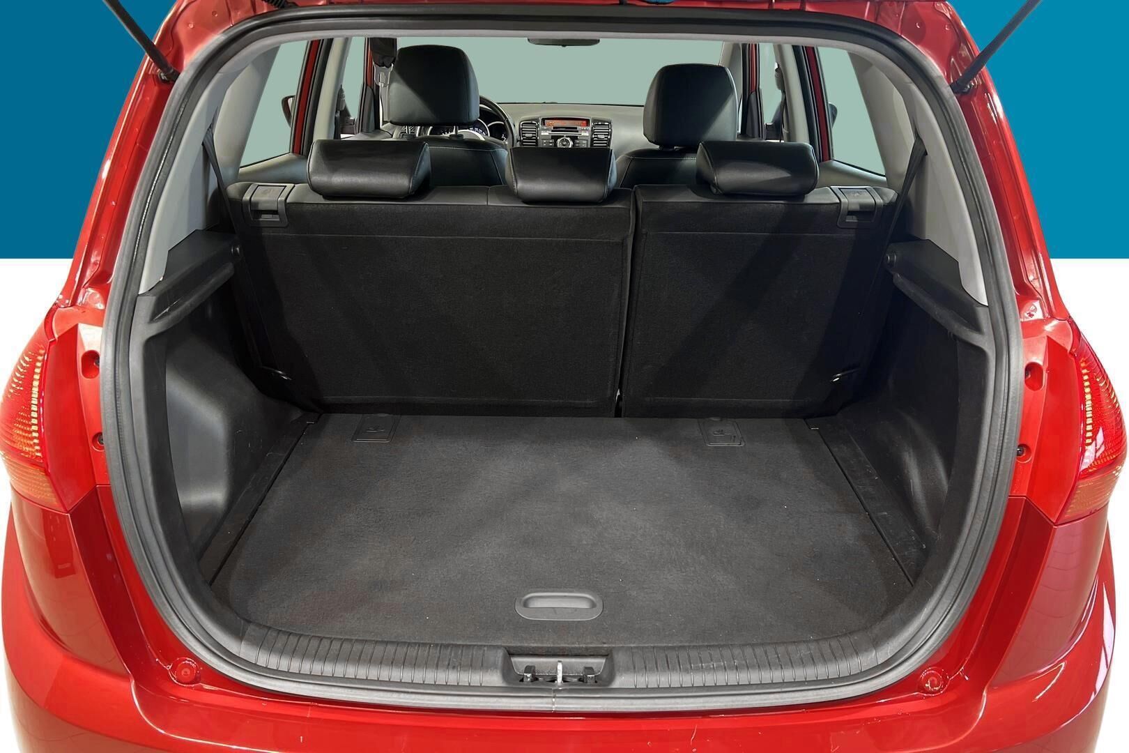 Kia Venga iso kuva 12