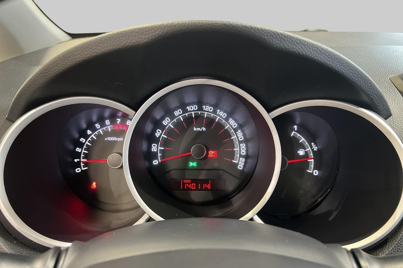 Kia Venga iso kuva 14