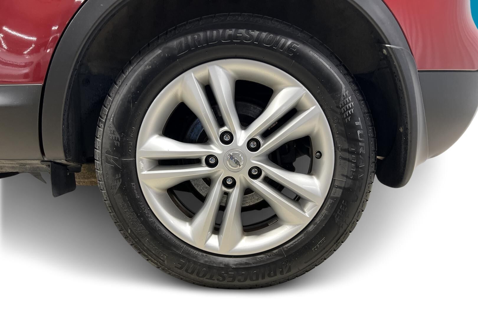 Nissan Qashqai iso kuva 13