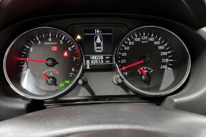 Nissan Qashqai esikatselu 14