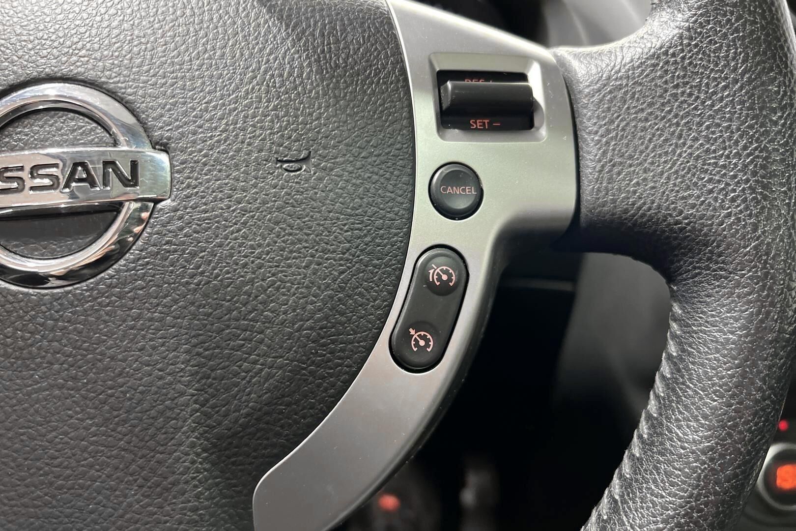Nissan Qashqai iso kuva 17