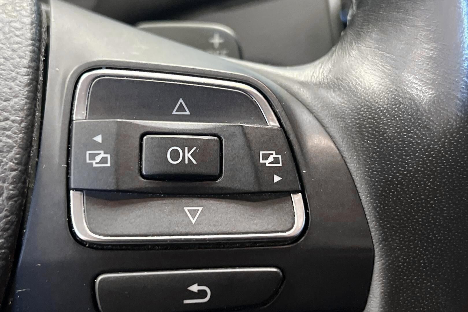 Volkswagen CC iso kuva 16