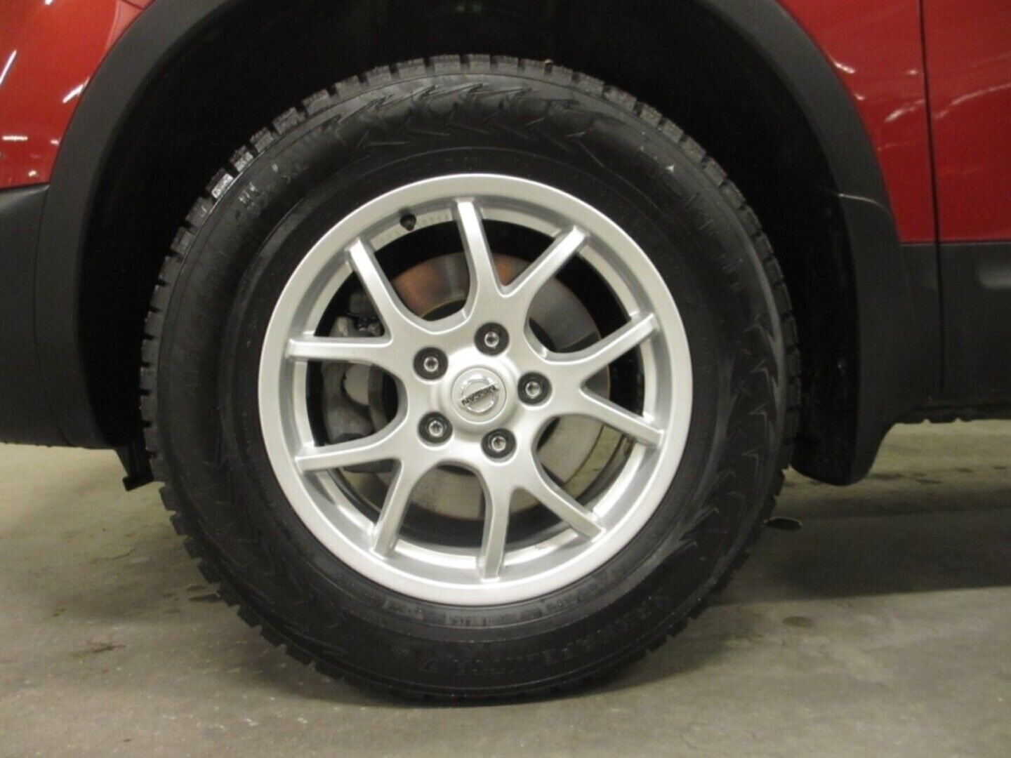 Nissan Qashqai iso kuva 8