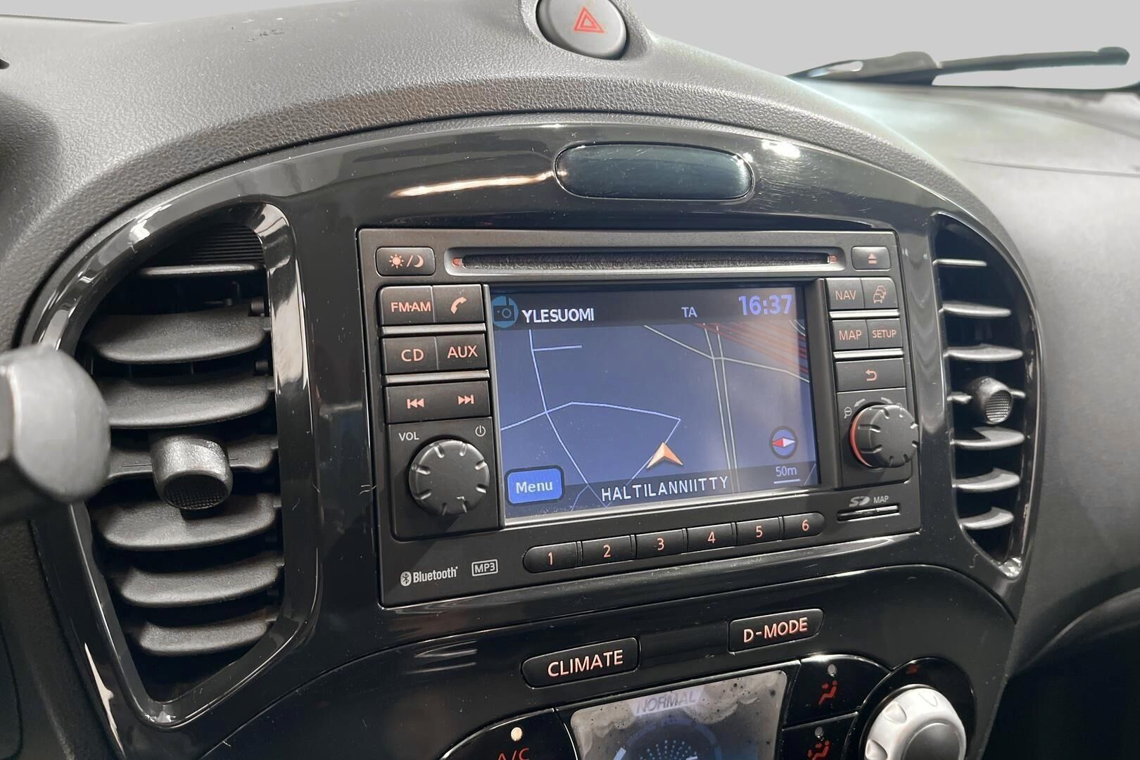 Nissan Juke iso kuva 15