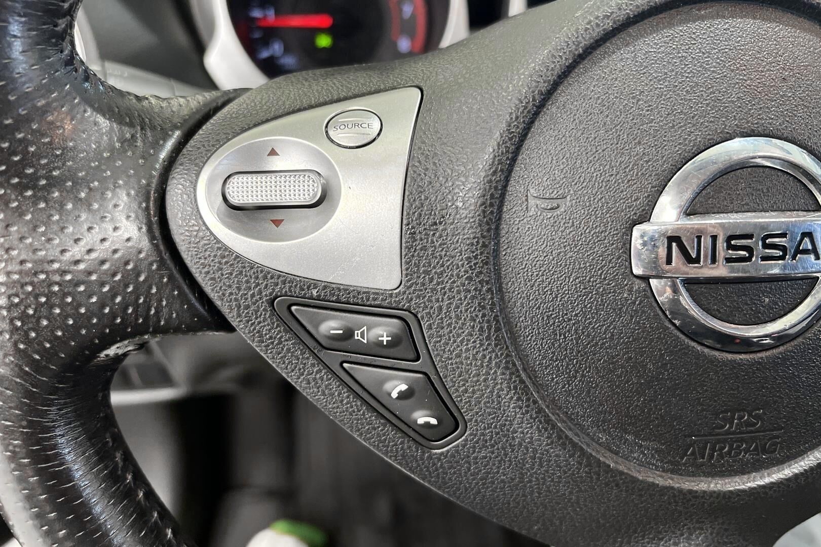 Nissan Juke iso kuva 21