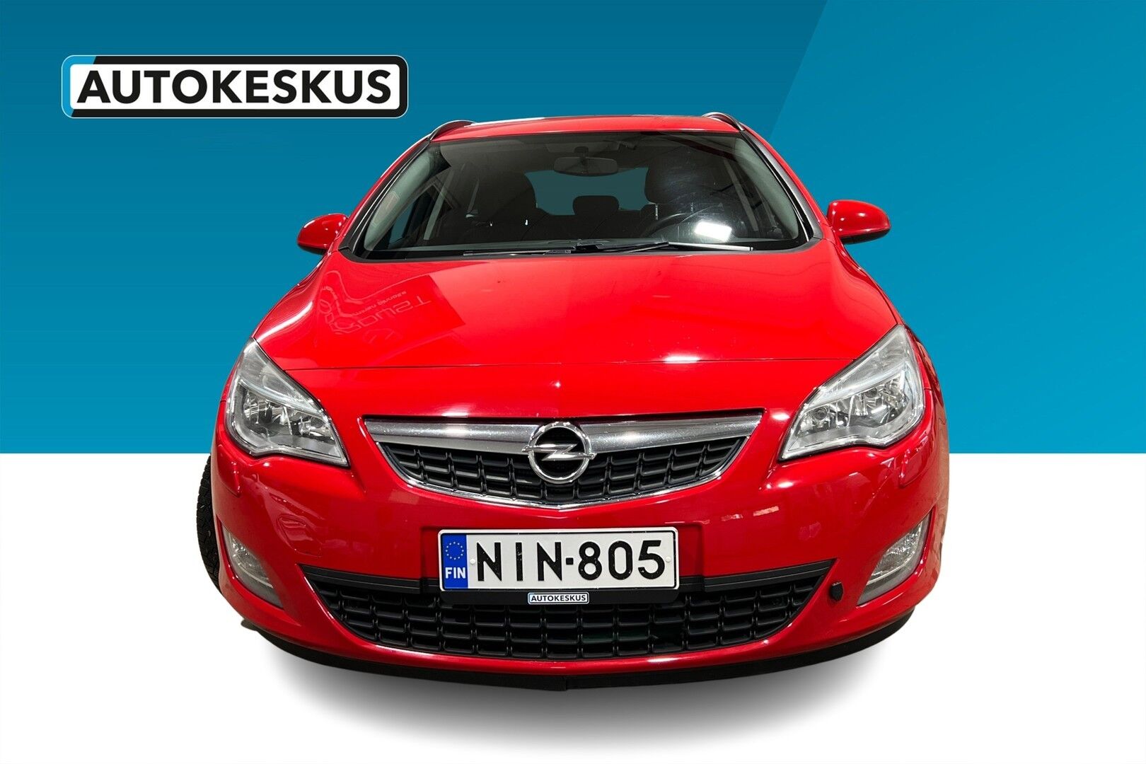 Opel Astra iso kuva 3