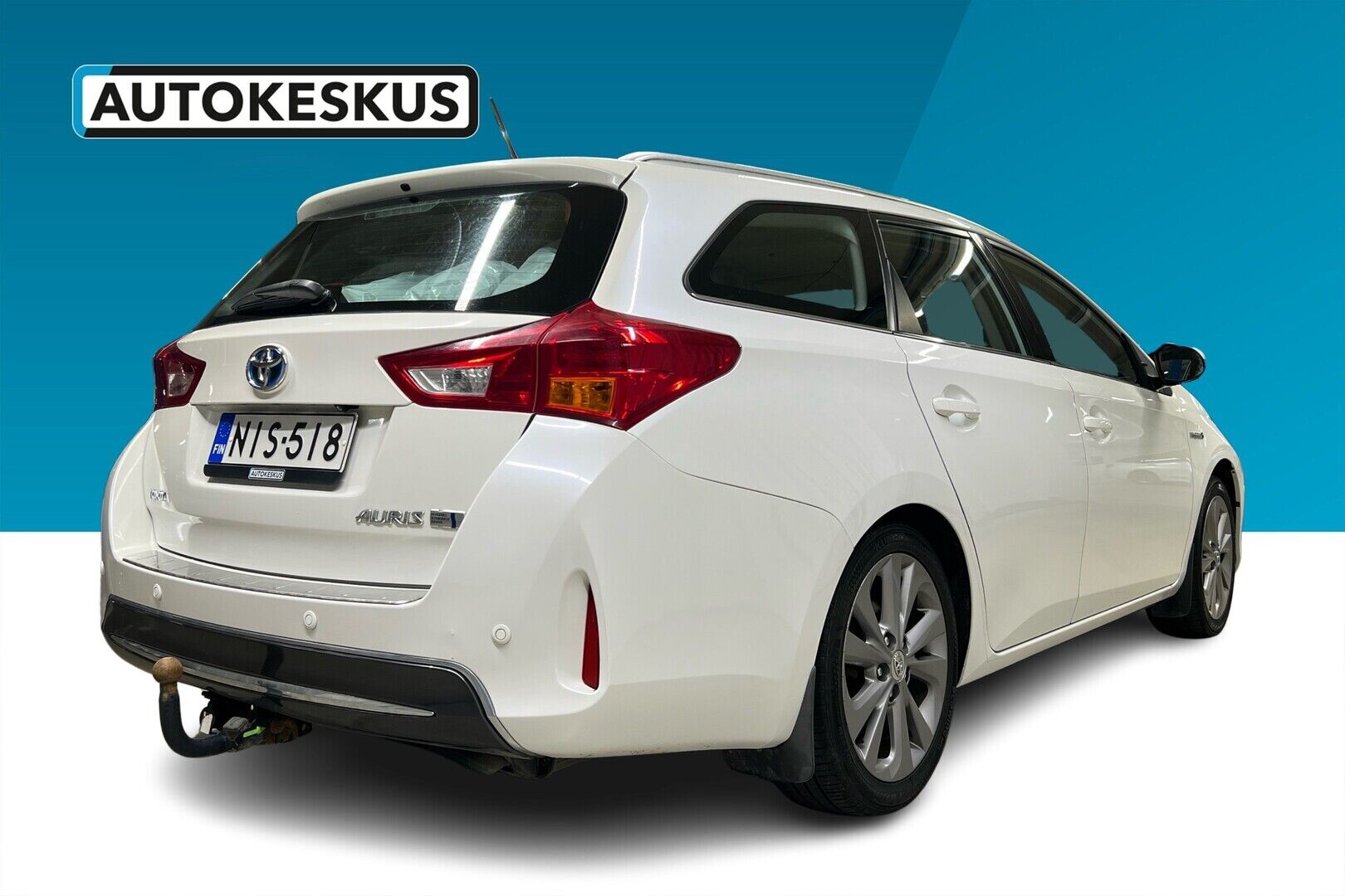 Toyota Auris iso kuva 3