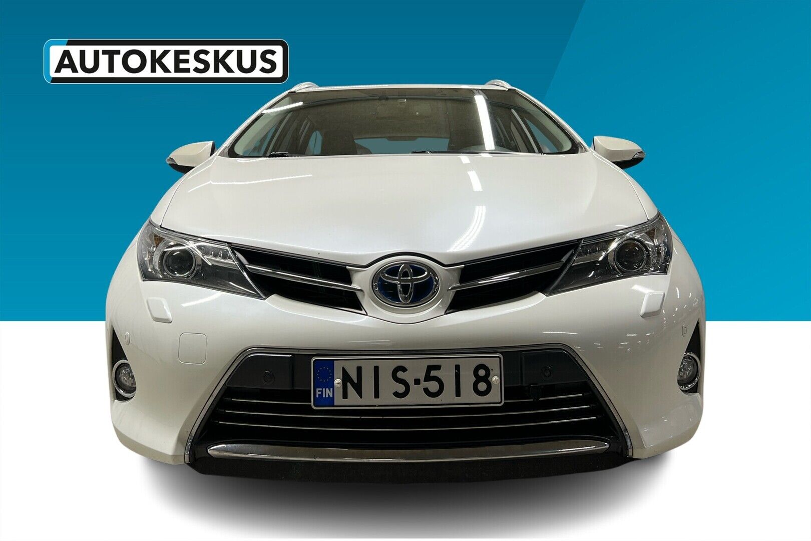 Toyota Auris iso kuva 5