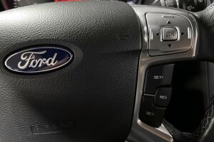 Ford Mondeo esikatselu 19