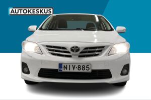Toyota Corolla esikatselu 2