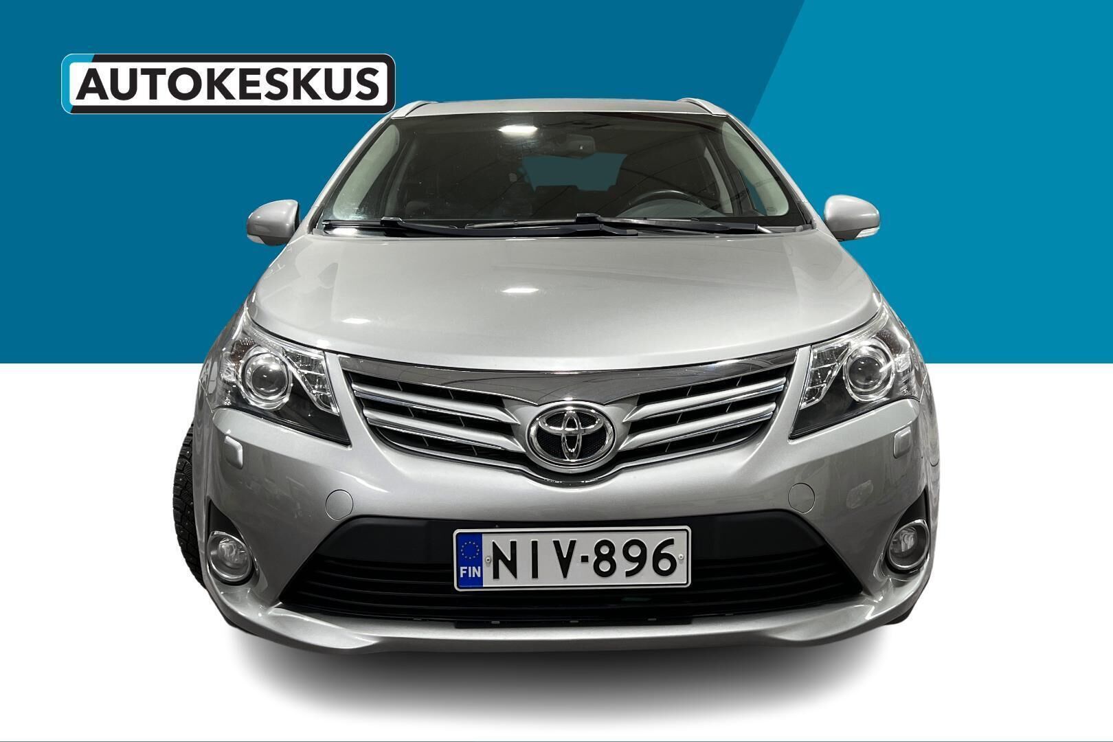 Toyota Avensis iso kuva 0
