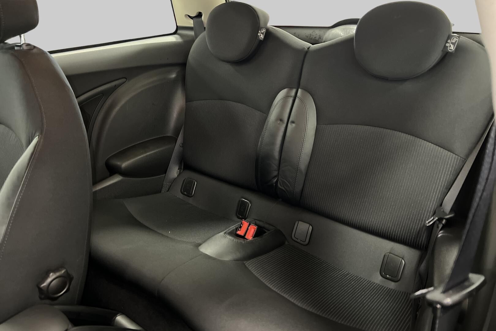 MINI Cooper iso kuva 22