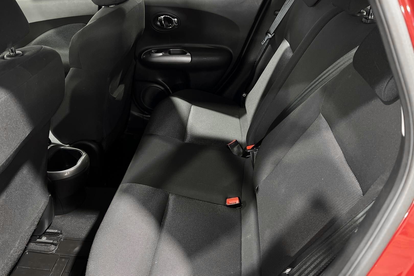 Nissan Juke iso kuva 9