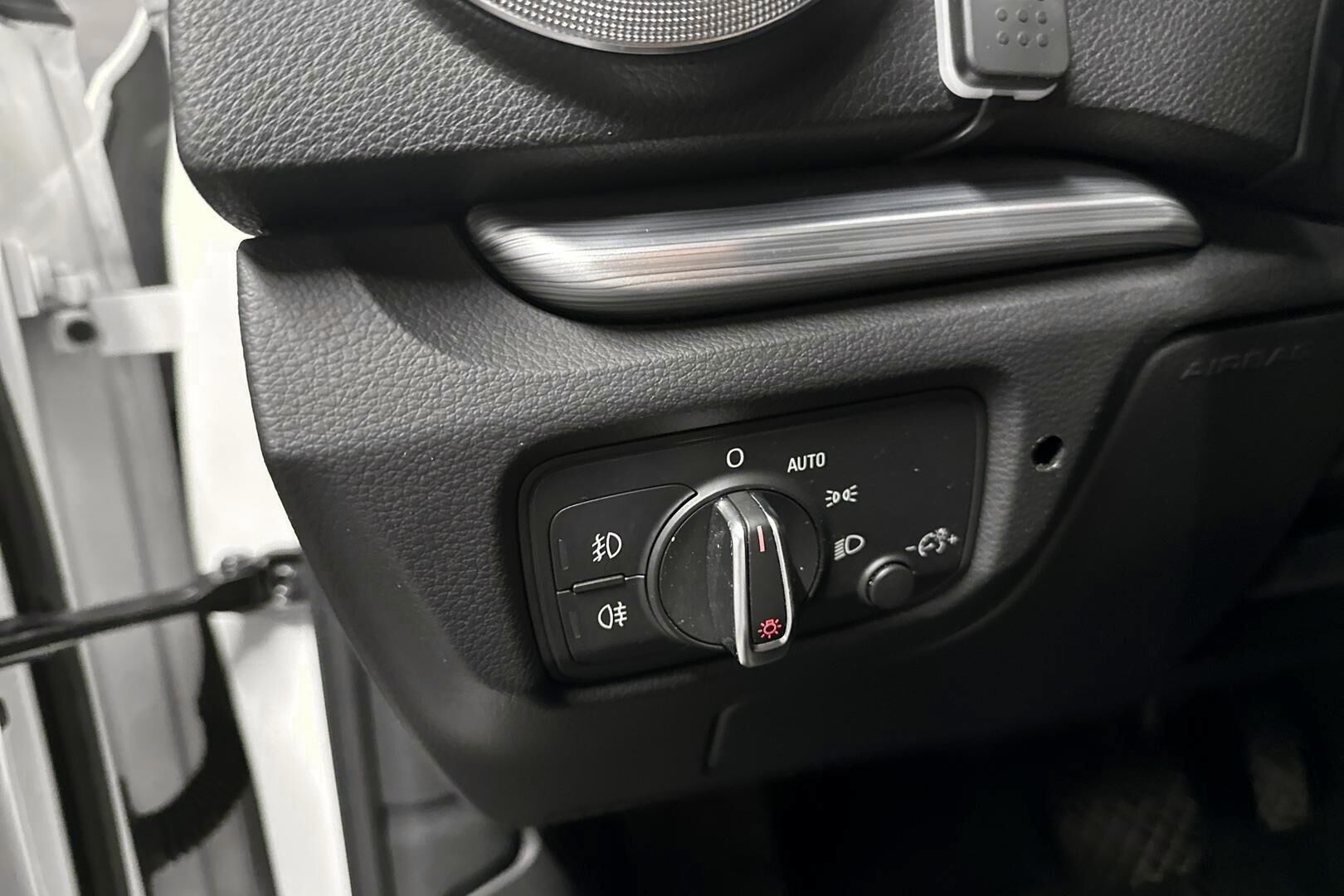 Audi A3 iso kuva 20