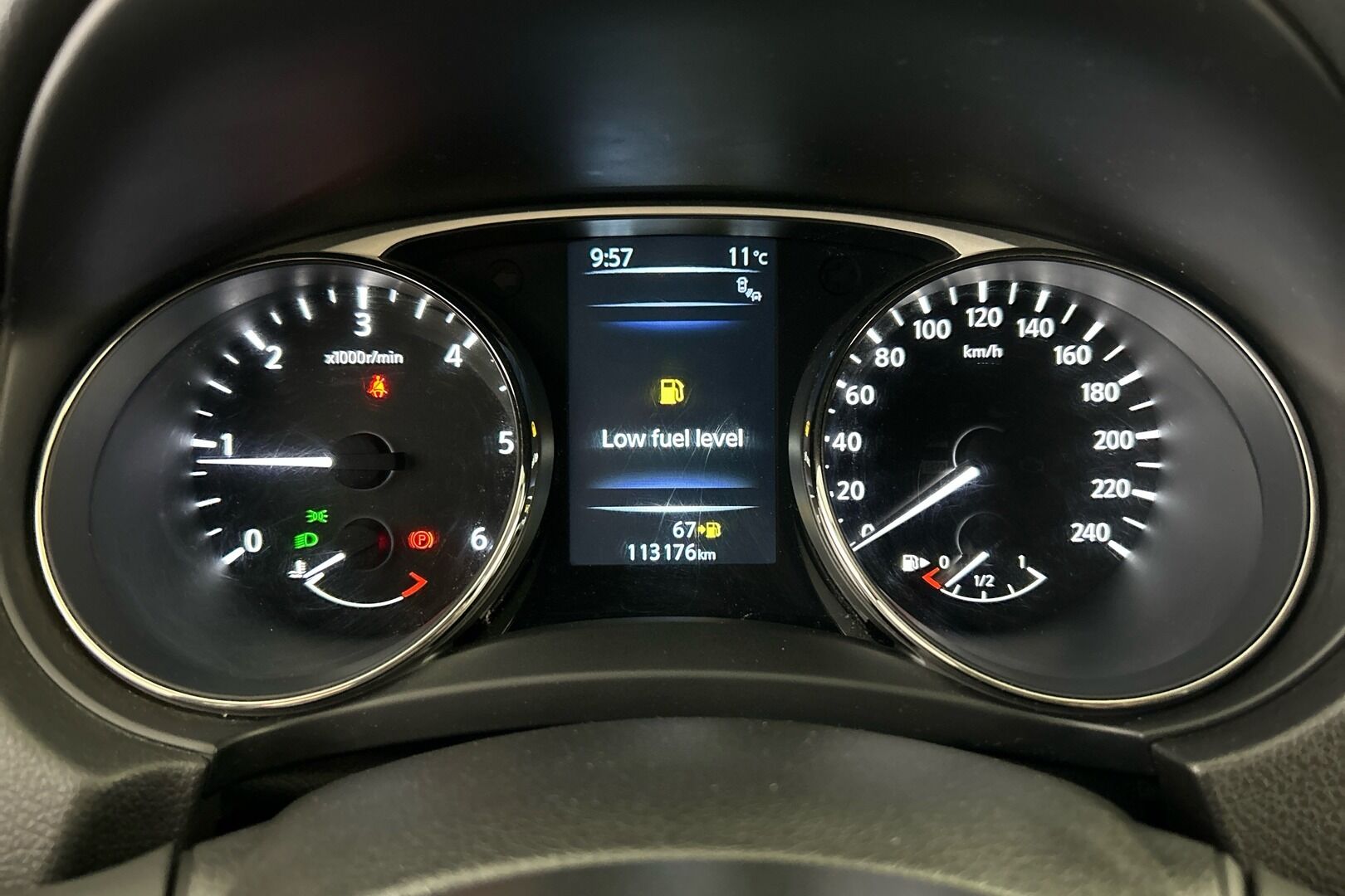 Nissan X-Trail iso kuva 20