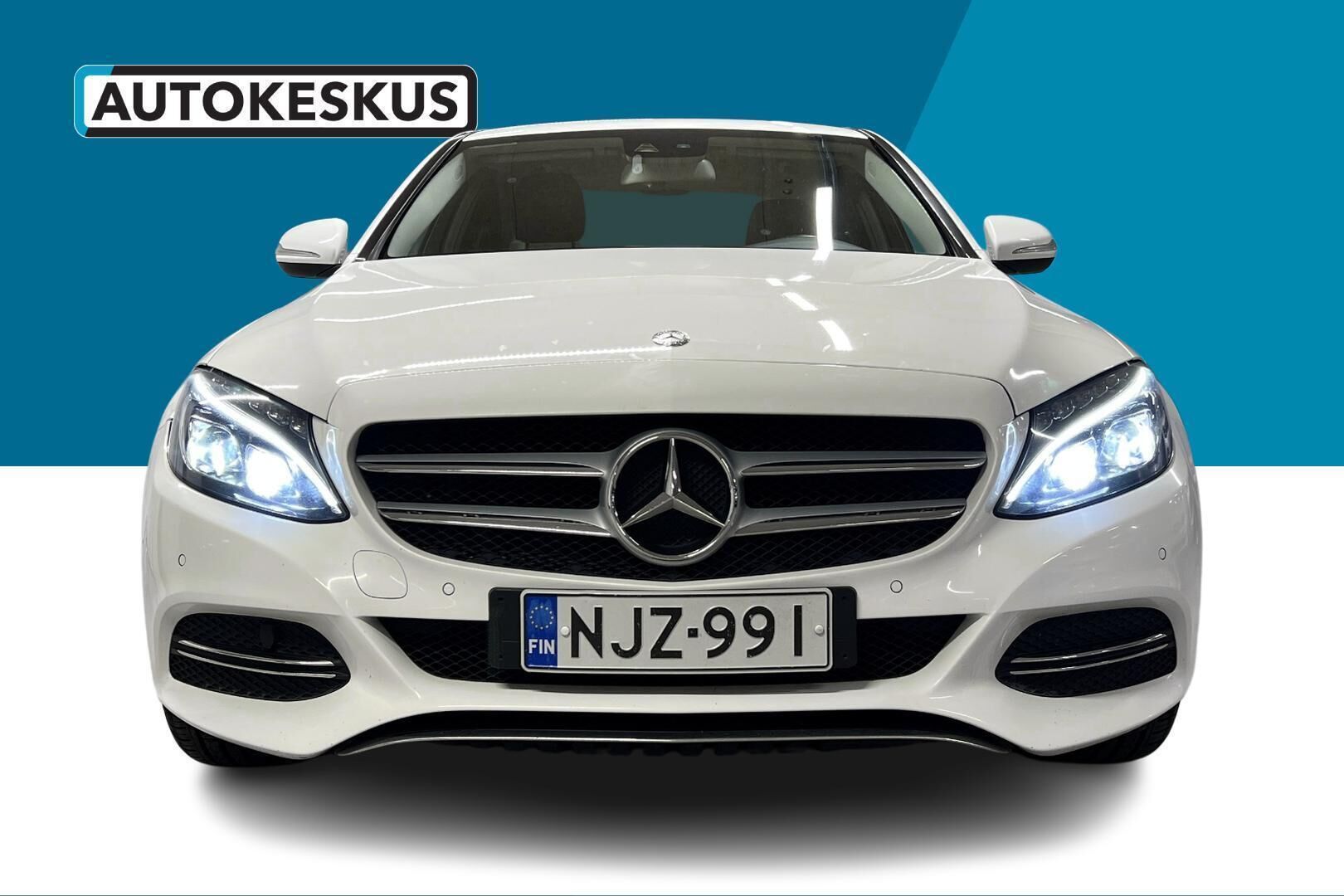 Mercedes-Benz C iso kuva 19