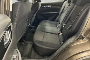 Nissan Qashqai esikatselu 10