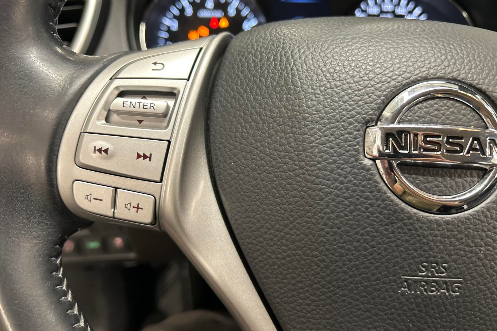 Nissan Qashqai iso kuva 18