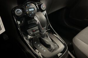 Ford Fiesta esikatselu 14