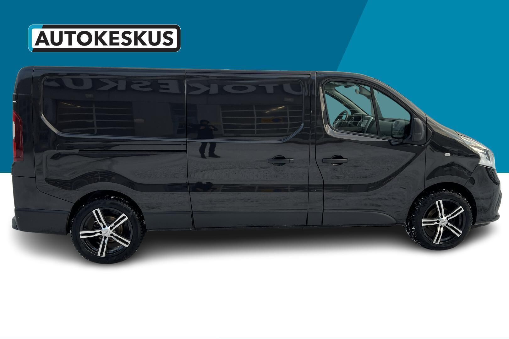 Renault Trafic iso kuva 4