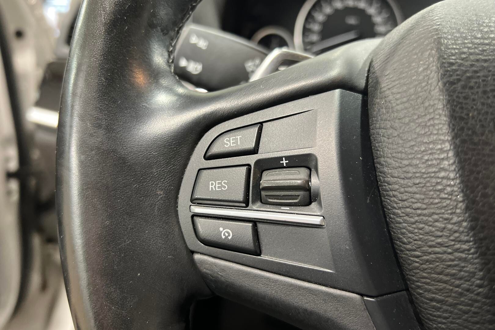 BMW X3 iso kuva 21