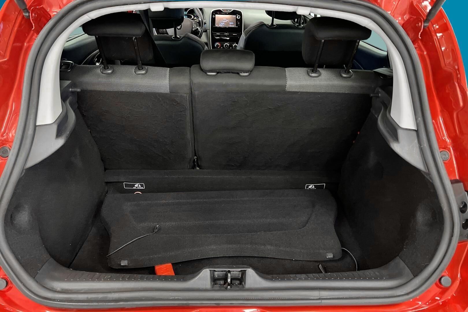 Renault Clio iso kuva 12