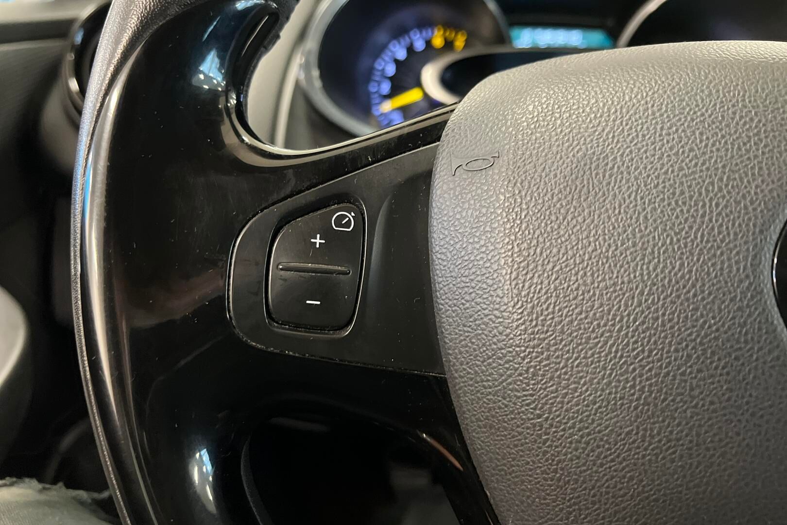 Renault Clio iso kuva 19