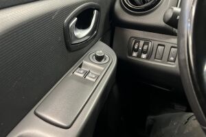 Renault Clio esikatselu 20