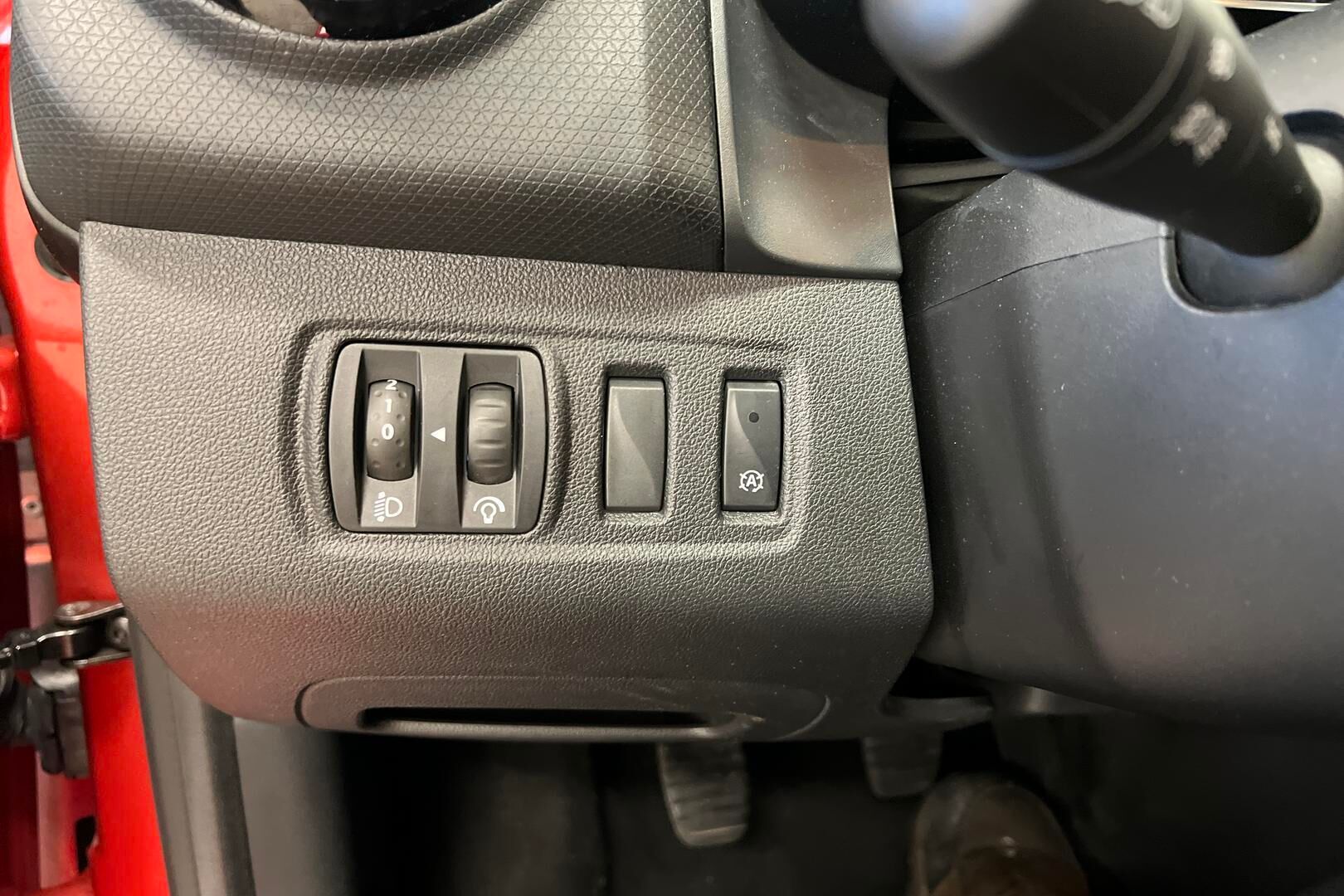 Renault Clio iso kuva 21